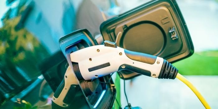 Elektrikli Otomobiller Kendini Nasıl Şarj Eder