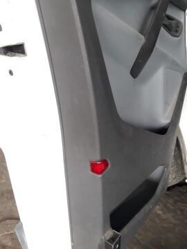 Ford Transit Custom Kapı İçi Döşeme Reflektör Kapağı Sol 2013-18