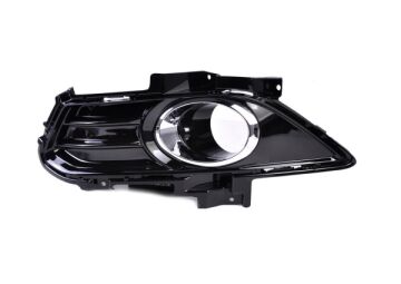 Ford Mondeo Sis Far Çerçevesi (Piano Black) Krom Sağ 2012-